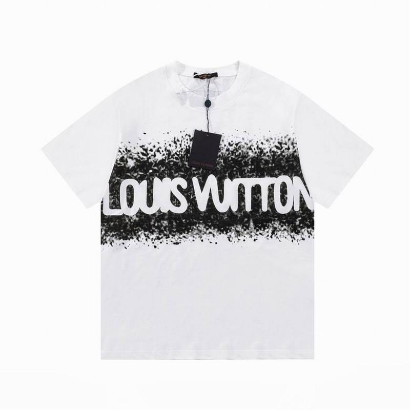 Louis Vuitton Men's T-shirts 950